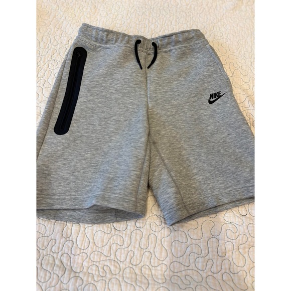 Nike Other - Nike Tech Boys Shorts Heather Gray Standard Fit Size Large